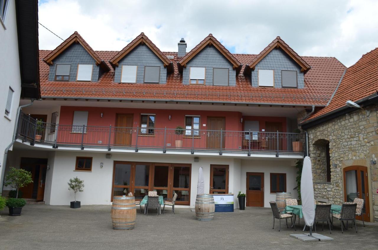 Hofgut Metzler Hotel Gau-Heppenheim Bagian luar foto